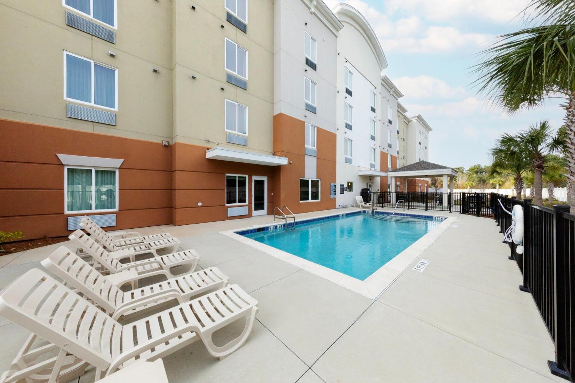 Candlewood Suites - Panama City Beach Pier Park, An Ihg Hotel Exterior photo