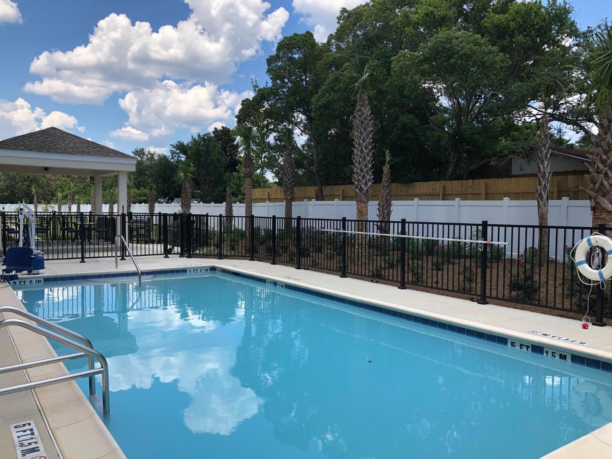 Candlewood Suites - Panama City Beach Pier Park, An Ihg Hotel Exterior photo